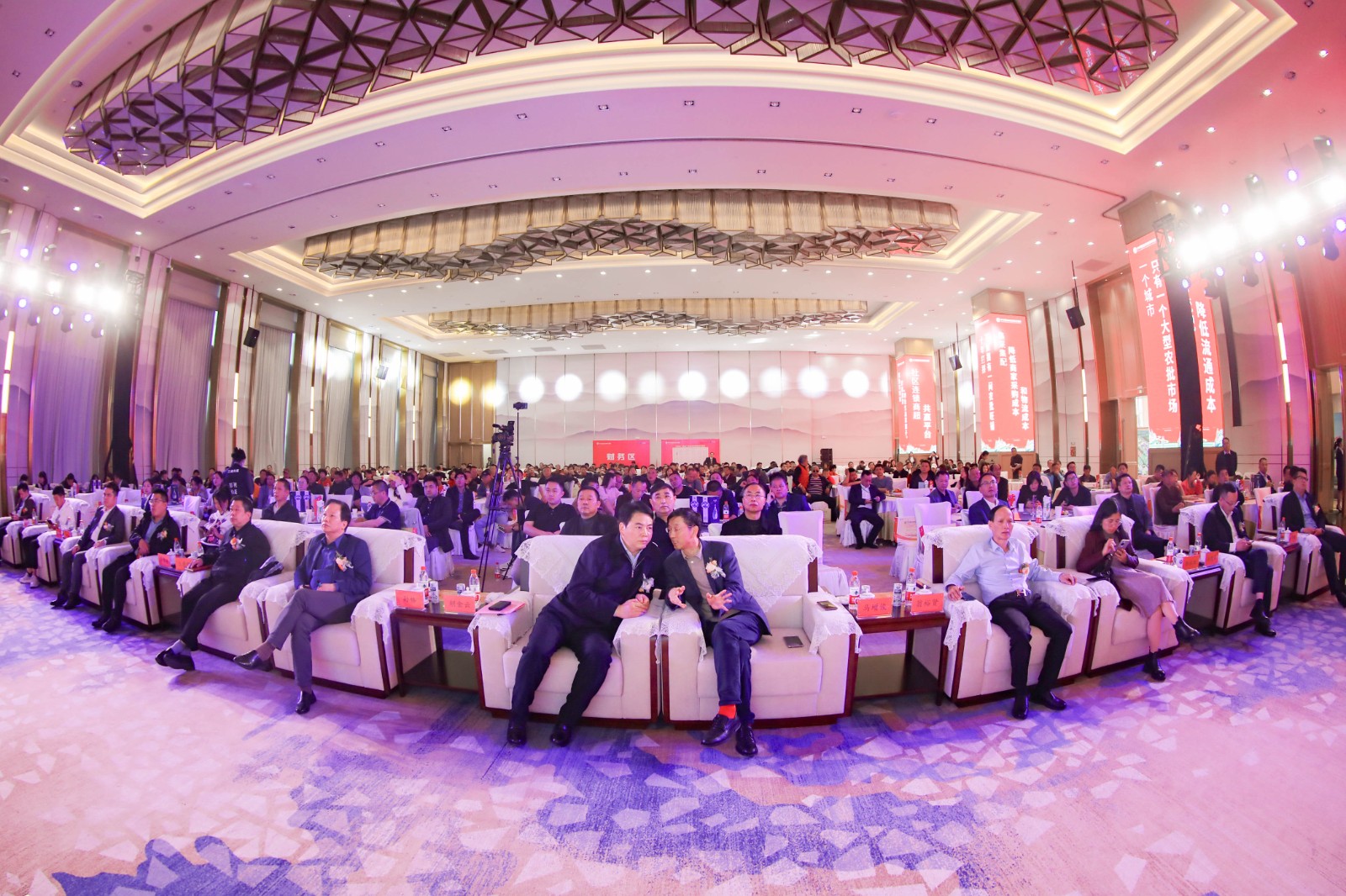 農(nóng)批市場(chǎng)的發(fā)展趨勢(shì)及現(xiàn)狀